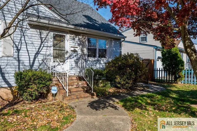 $475,000 | 13 Putnam Avenue, Edison, NJ 08817