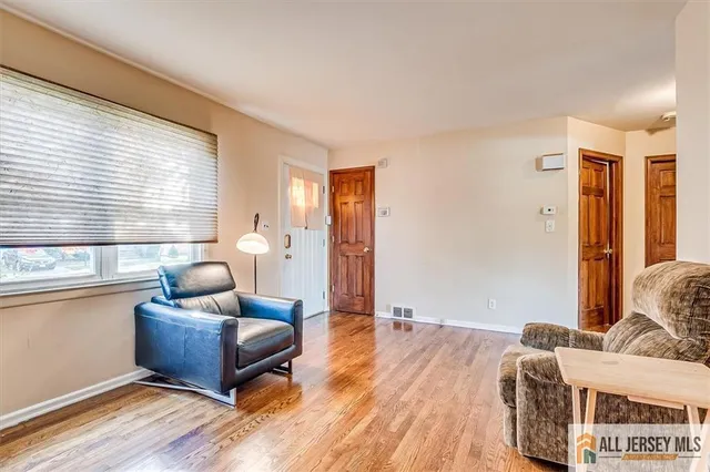 $475,000 | 13 Putnam Avenue, Edison, NJ 08817