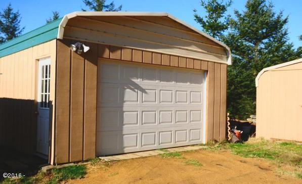 4915 North Bayview Road Seal Rock, OR 97376 - Photo 7 of 11 Detached Garage