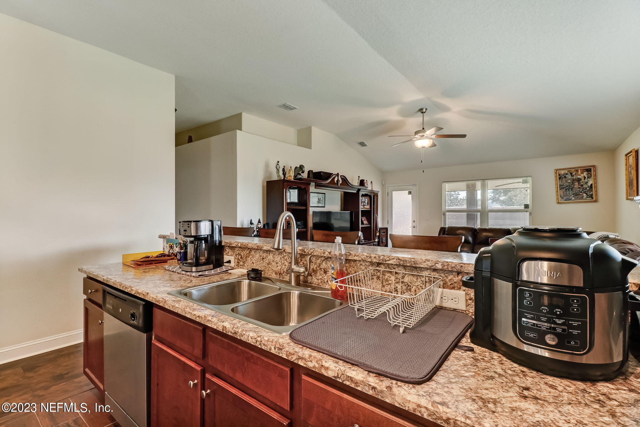 6706 Rasper Court Jacksonville, FL 32219 - Photo 13 of 55 18-web-or-mls-18_6706 Rasper Ct