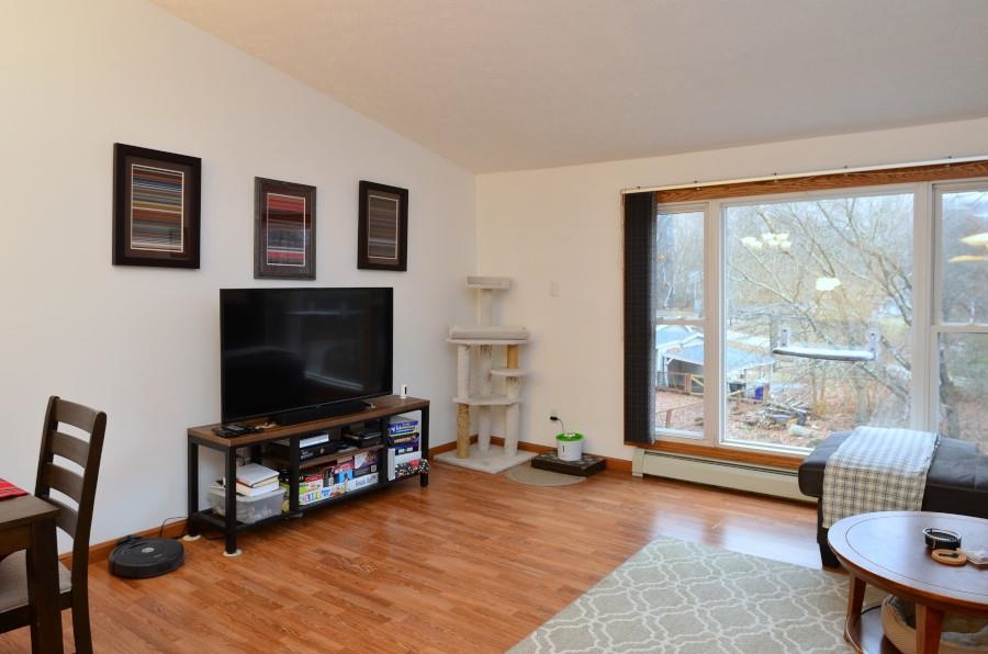 174 Morse Road, Unit 174 Manchester, NH 03104 - Photo 3 of 42 Gallery Image 3