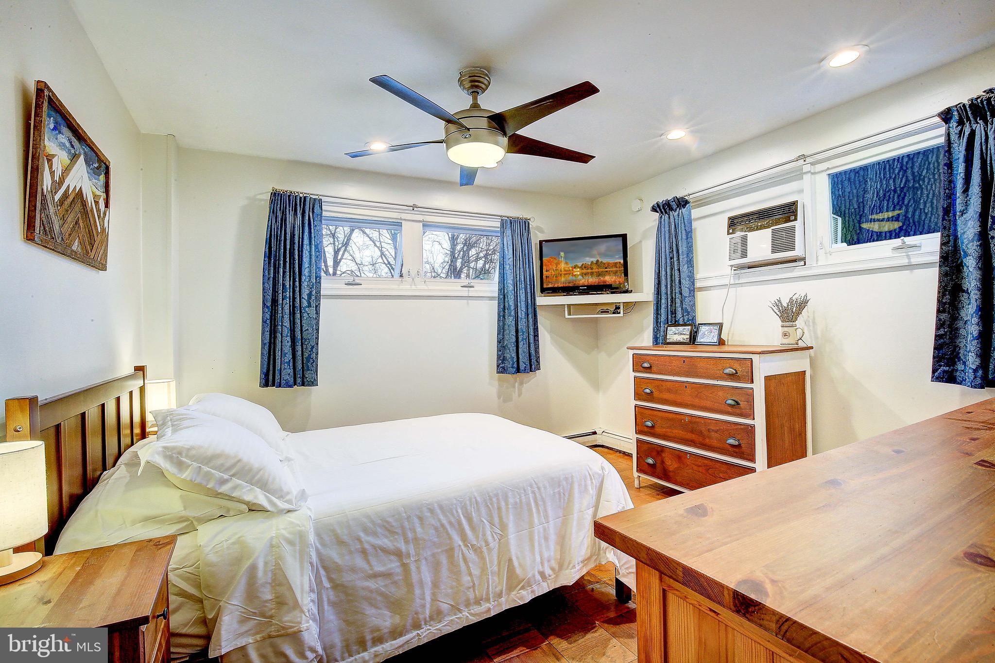 104 Beth Road Glen Burnie, MD 21060 - Photo 12 of 39 First Bedroom (First Floor)