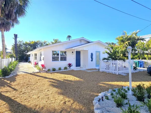 a view of a house with a outdoor space