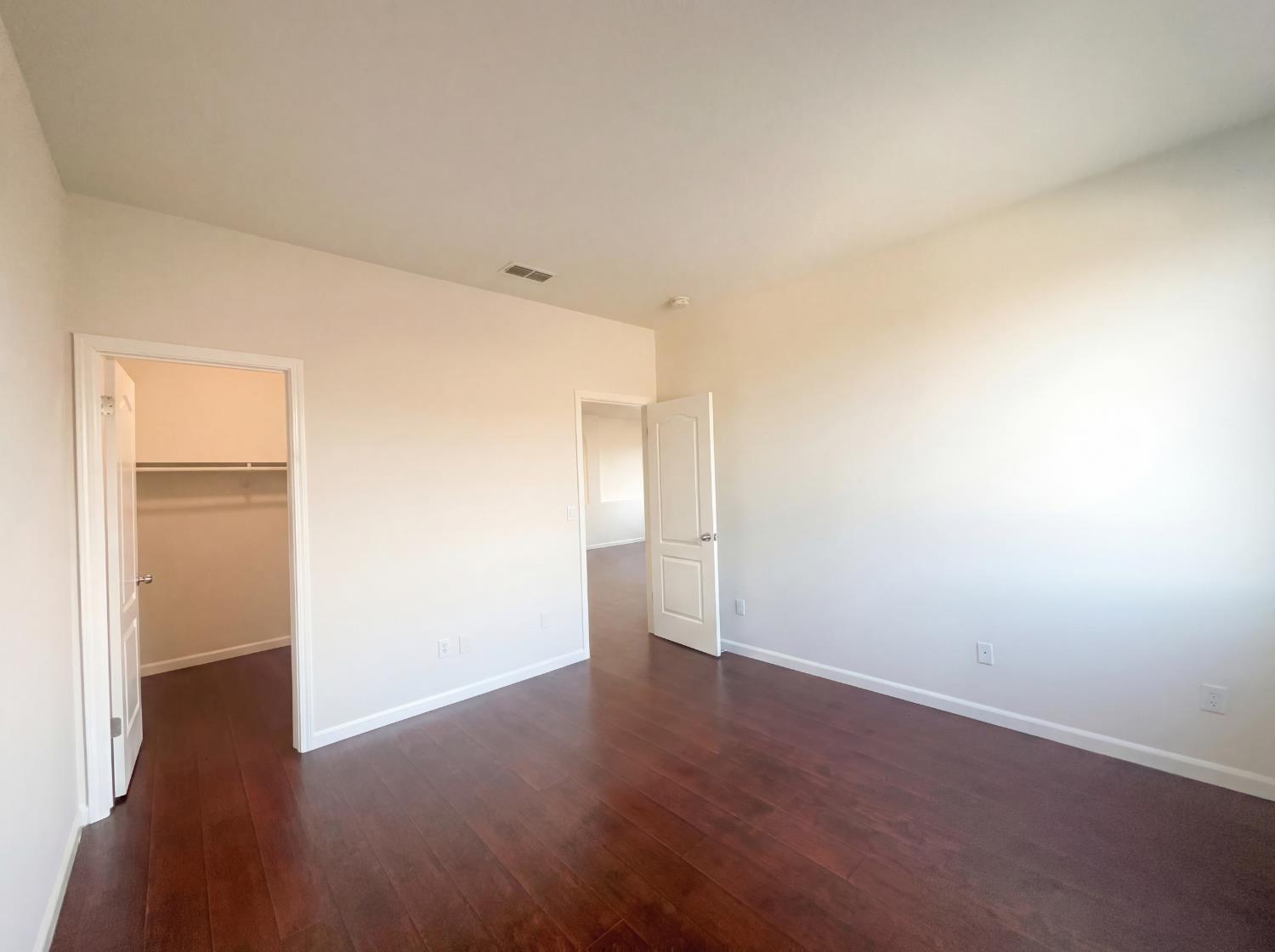 8137 Wyndwillow Way Elk Grove, CA 95758 - Photo 4 of 41 a view of an empty room