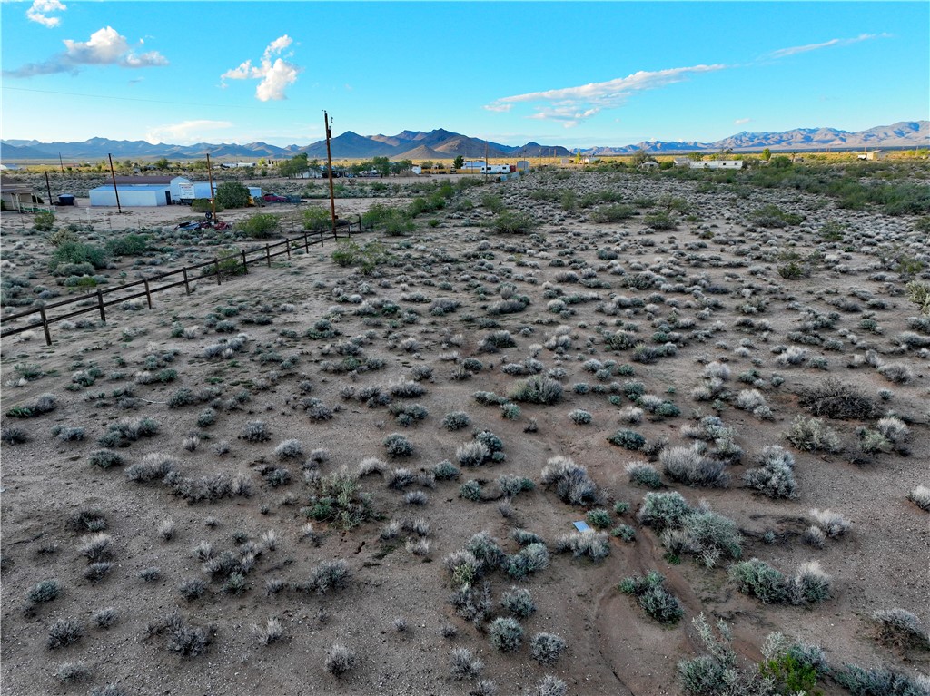 0 North Hoover Road Golden Valley, AZ 86413 - Photo 4 of 8 Yard