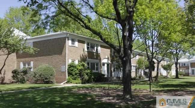 187 Evergreen Road, Unit 7A Edison, NJ 08837 - Photo 1 of 8 Gallery Image 1