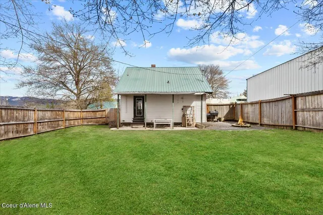 $315,000 | 315 South 5th Street, St. Maries, ID 83861