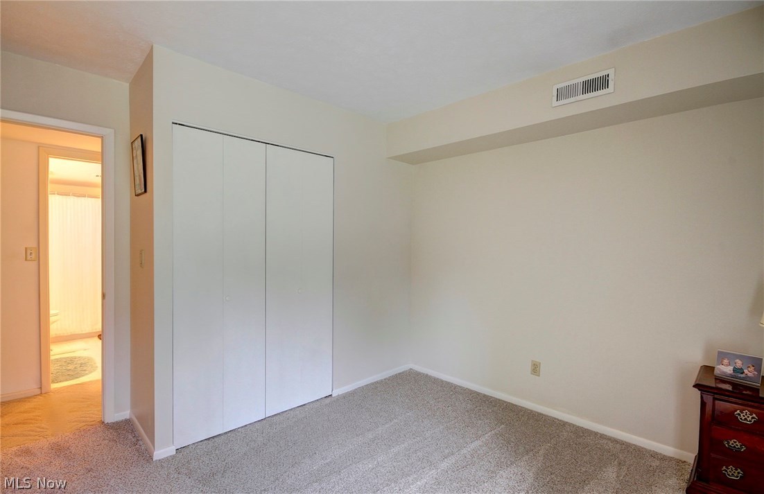 22948 Mastick Road, Unit 201 Cleveland, OH 44126 - Photo 23 of 28