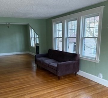 105-107 Warwick Road Newton, MA 02465 - Photo 11 of 25