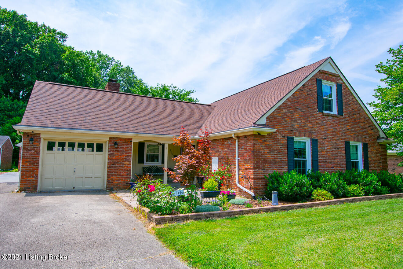 8610 Whipps Bend Road Louisville, KY 40222 - Photo 3 of 73 WhippsBend-2