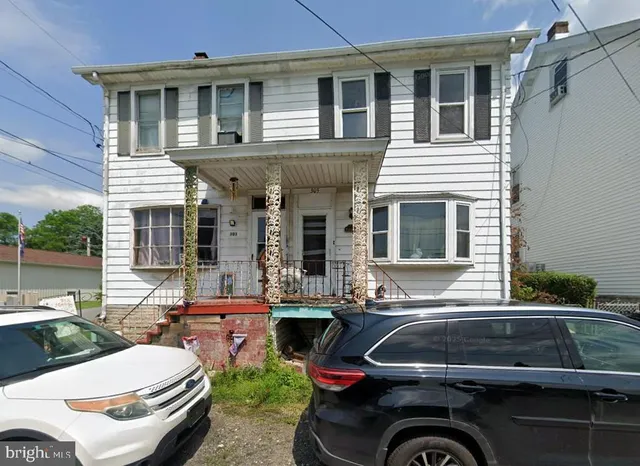 $59,900 | 303 Mulberry Street, Tuscarora, PA 17982