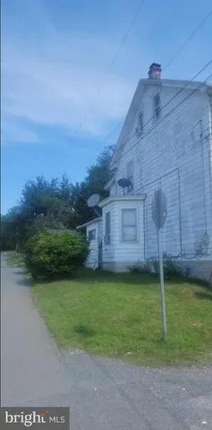 $59,900 | 303 Mulberry Street, Tuscarora, PA 17982