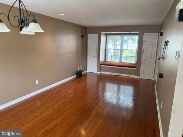 $2,500 | 1938 Beech Lane, Unit 155, Bensalem, PA 19020