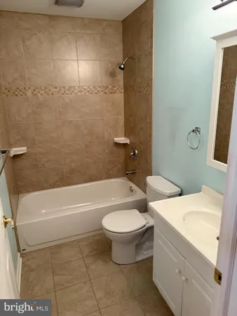 $2,500 | 1938 Beech Lane, Unit 155, Bensalem, PA 19020