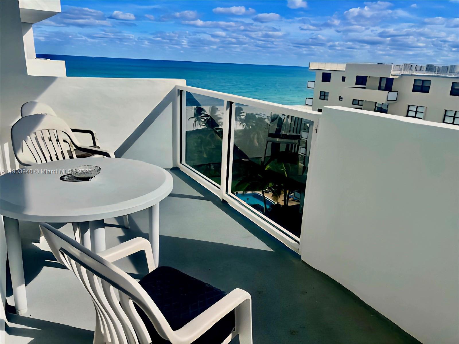 100 Lincoln Road, Unit 1030 Miami Beach, FL 33139 - Photo 11 of 35