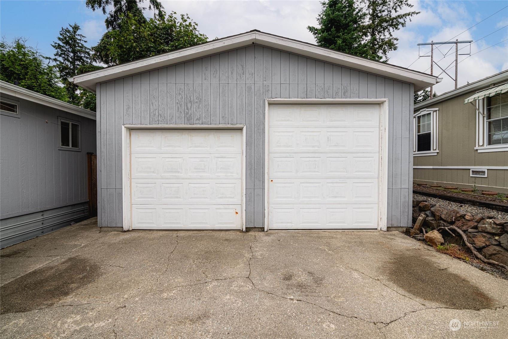 12606 Northeast 199th Street Bothell, WA 98011 - Photo 17 of 22 Gallery Image 17