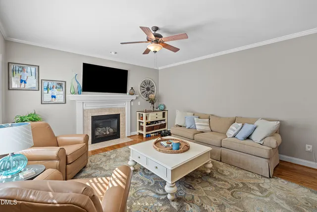 $579,900 | 8649 Glade Hill Drive, Apex, NC 27539