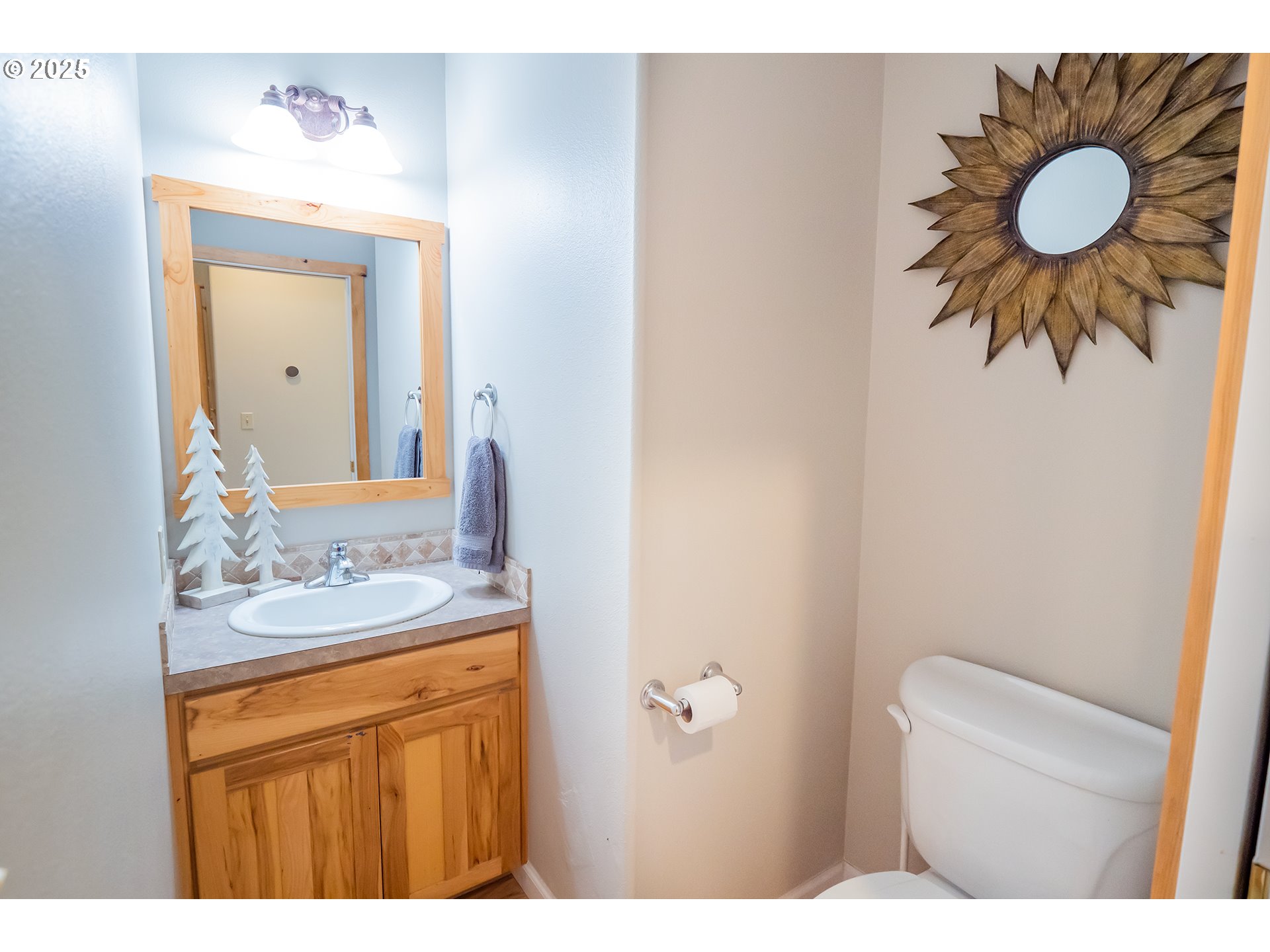 1201 Juniper Court Lyons, OR 97358 - Photo 18 of 48