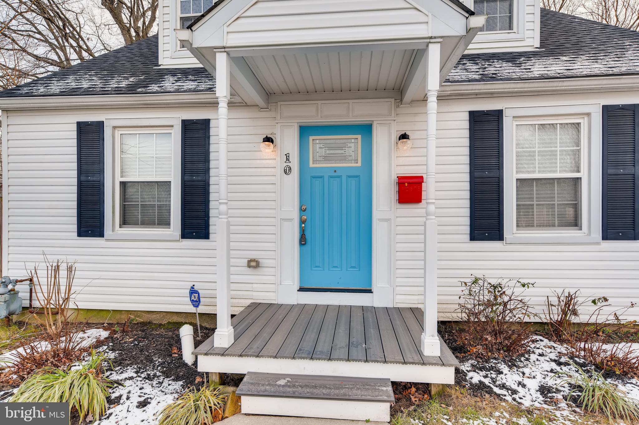 10 East Orville Road Baltimore, MD 21221 - Photo 3 of 28 Exterior Front