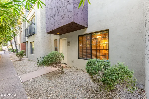 $2,300 | 3426 East Avalon Drive, Phoenix, AZ 85018