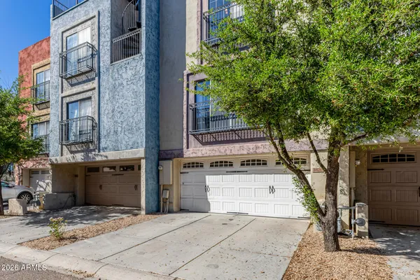 $2,300 | 3426 East Avalon Drive, Phoenix, AZ 85018