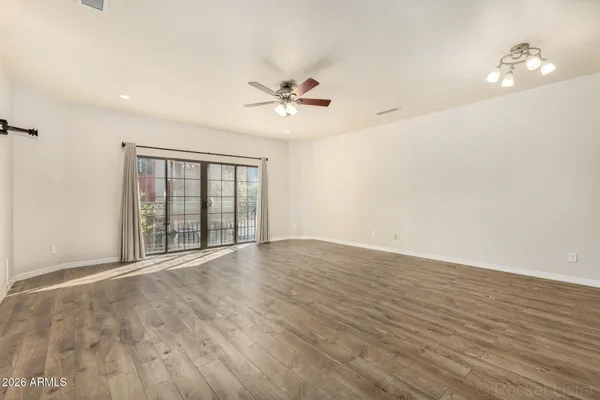 $2,300 | 3426 East Avalon Drive, Phoenix, AZ 85018