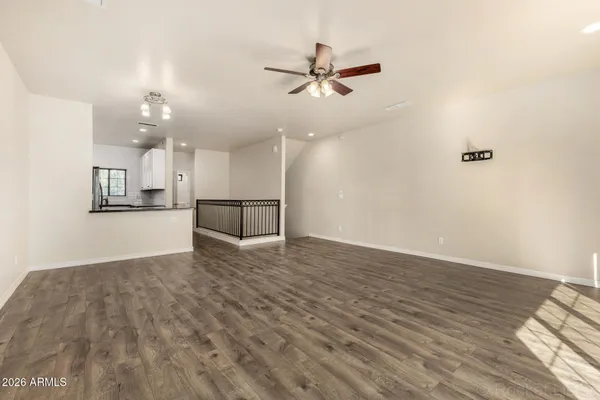 $2,300 | 3426 East Avalon Drive, Phoenix, AZ 85018