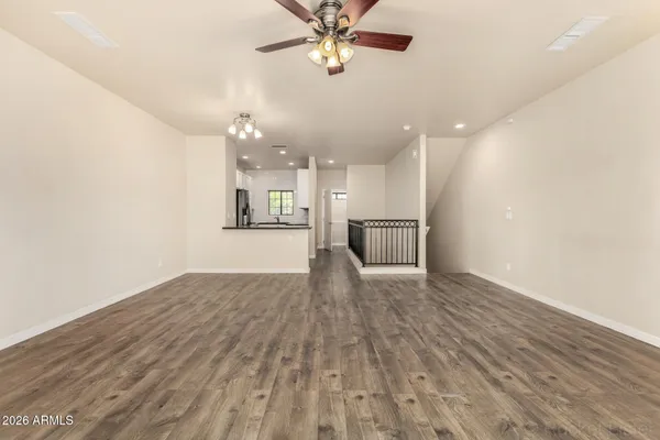 $2,300 | 3426 East Avalon Drive, Phoenix, AZ 85018