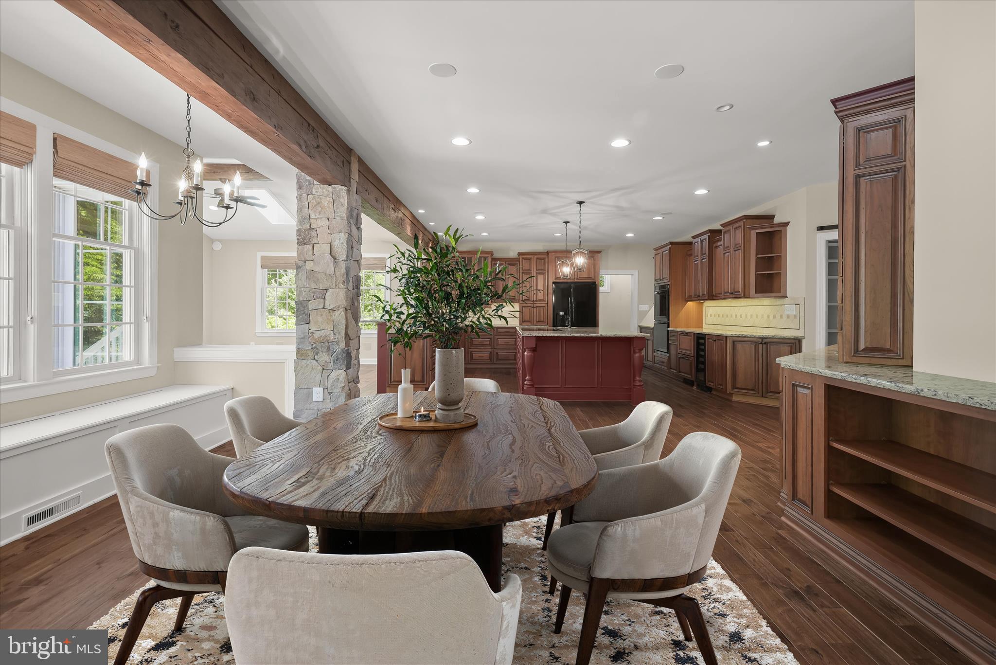5524 Adams Ridge Road Clarksville, MD 21029 - Photo 5 of 87 Breakfast room & gourmet kitchen (virtually stage)