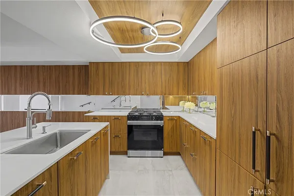 $3,250 | 157 Calle Bravo, Palm Springs, CA 92264