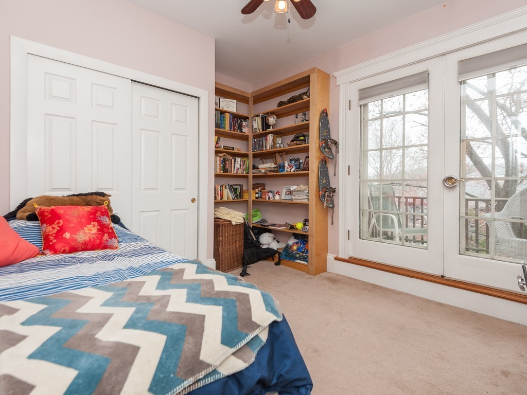 92 Winthrop Road, Unit 2 Brookline, MA 02445 - Photo 8 of 13 Gallery Image 8
