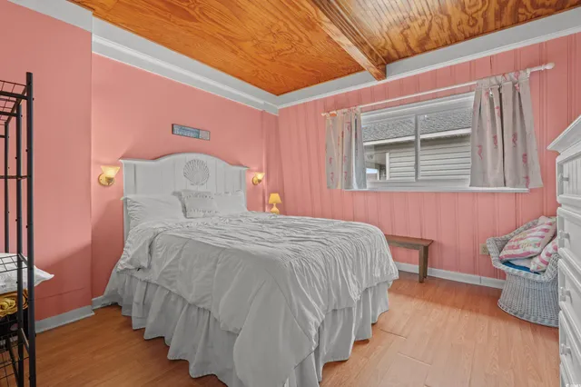 $924,500 | 308 54th Avenue North, North Myrtle Beach, SC 29582