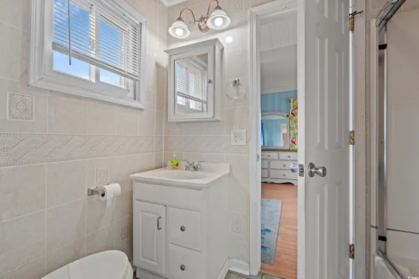 $869,900 | 308 54th Avenue North, North Myrtle Beach, SC 29582