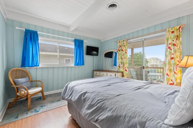 $924,500 | 308 54th Avenue North, North Myrtle Beach, SC 29582