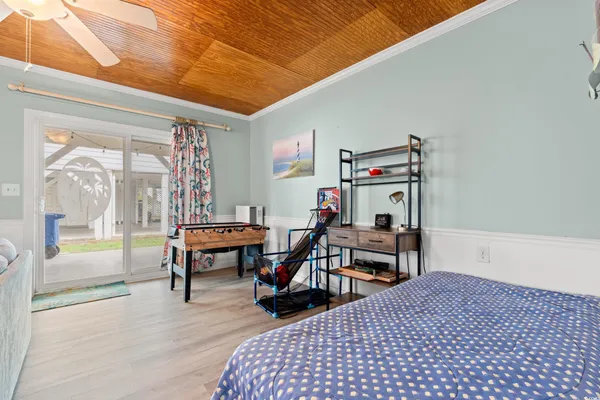 $869,900 | 308 54th Avenue North, North Myrtle Beach, SC 29582