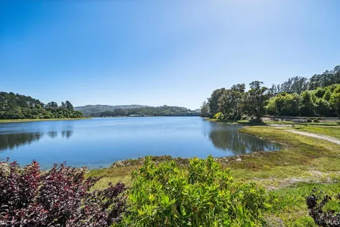 $1,275,000 | 110 Seminary Drive, Unit 1E, Mill Valley, CA 94941