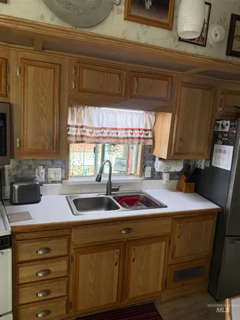 $185,000 | 514 North Sawyer Street, Unit D5, Cascade, ID 83611