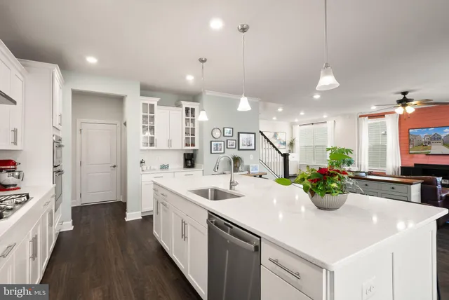 $1,025,000 | 9516 Sanger Street, Lorton, VA 22079