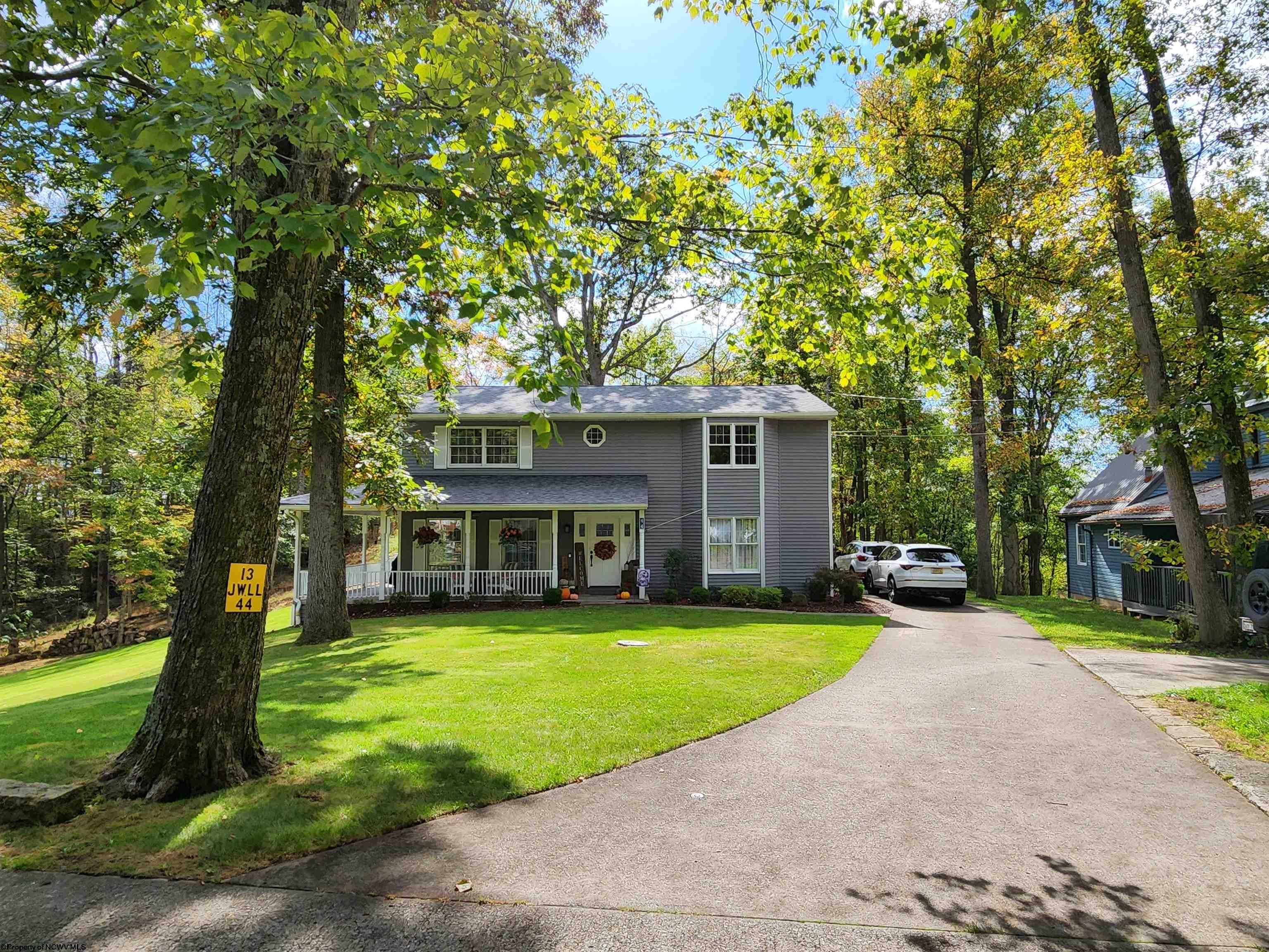 44 Leopard Fairmont, WV 26554 - Photo 6 of 49 Gallery Image 6