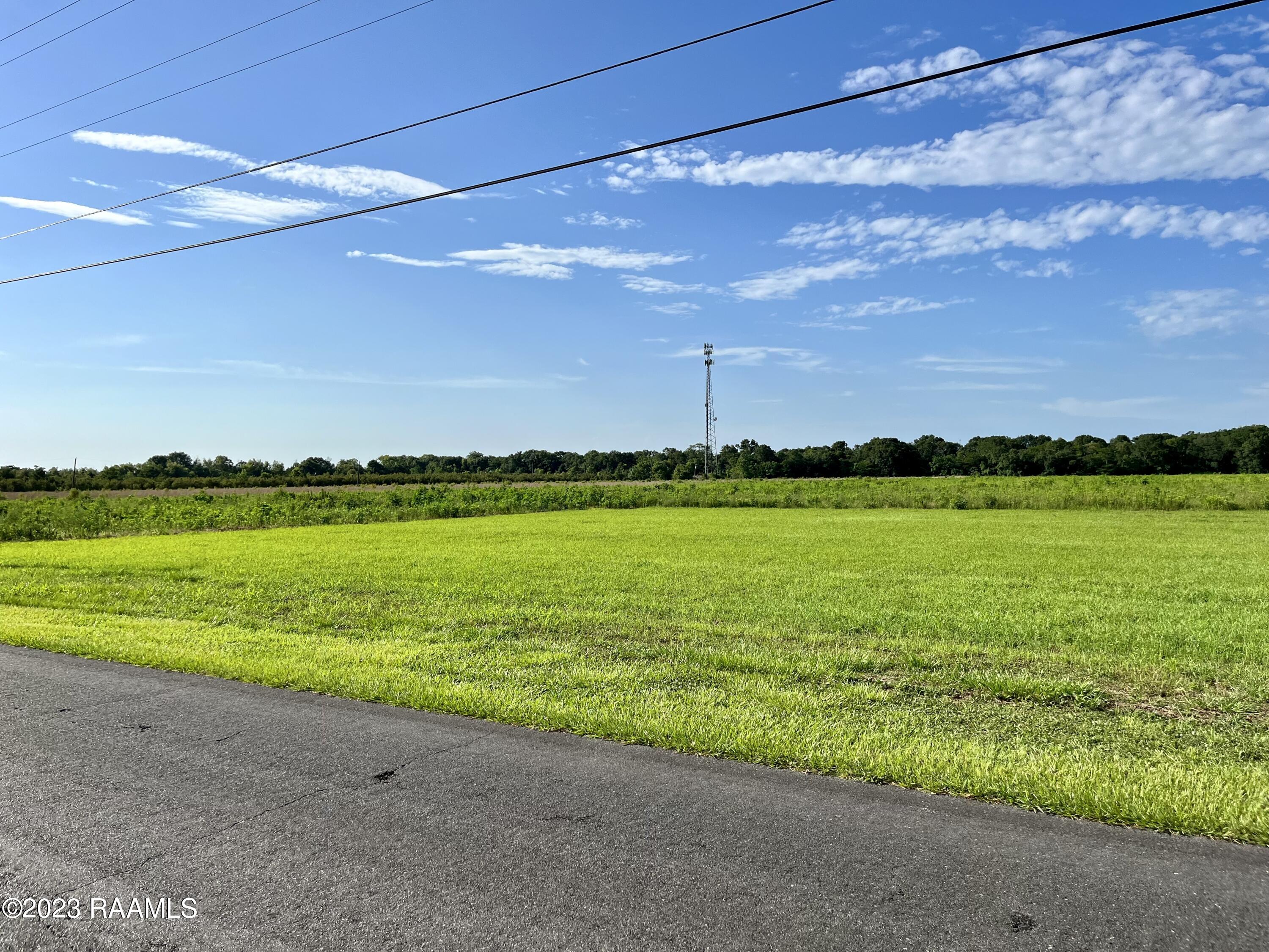 2 Sieber Road, Unit R St. Martinville, LA 70582 - Photo 2 of 4 IMG_4240 (1)