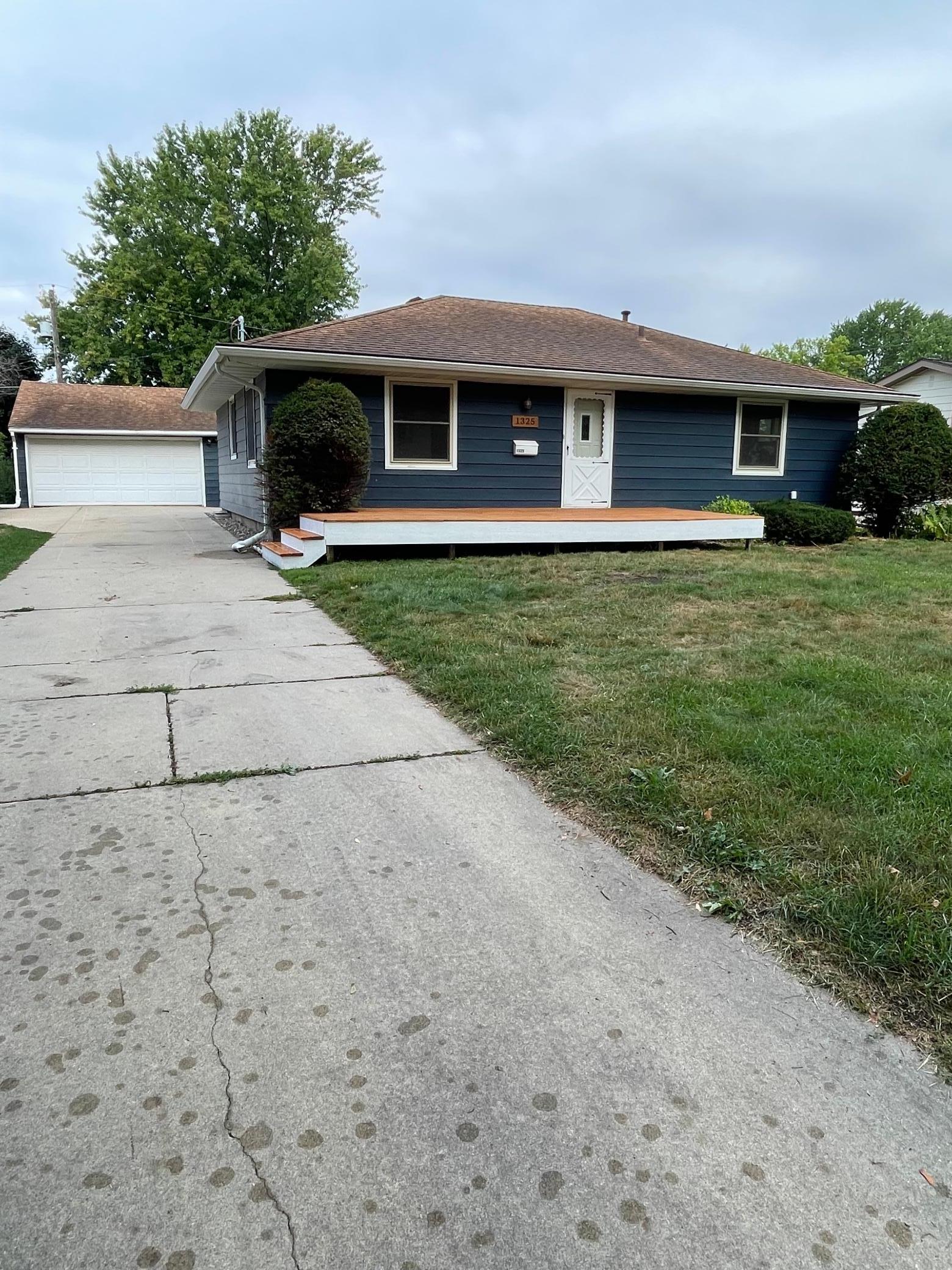 1325 7th Avenue Southeast Rochester, MN 55904 - Photo 1 of 1 Gallery Image 1