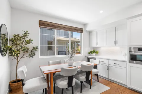 $1,998,000 | 16015 Bartlett Court, Los Gatos, CA 95032