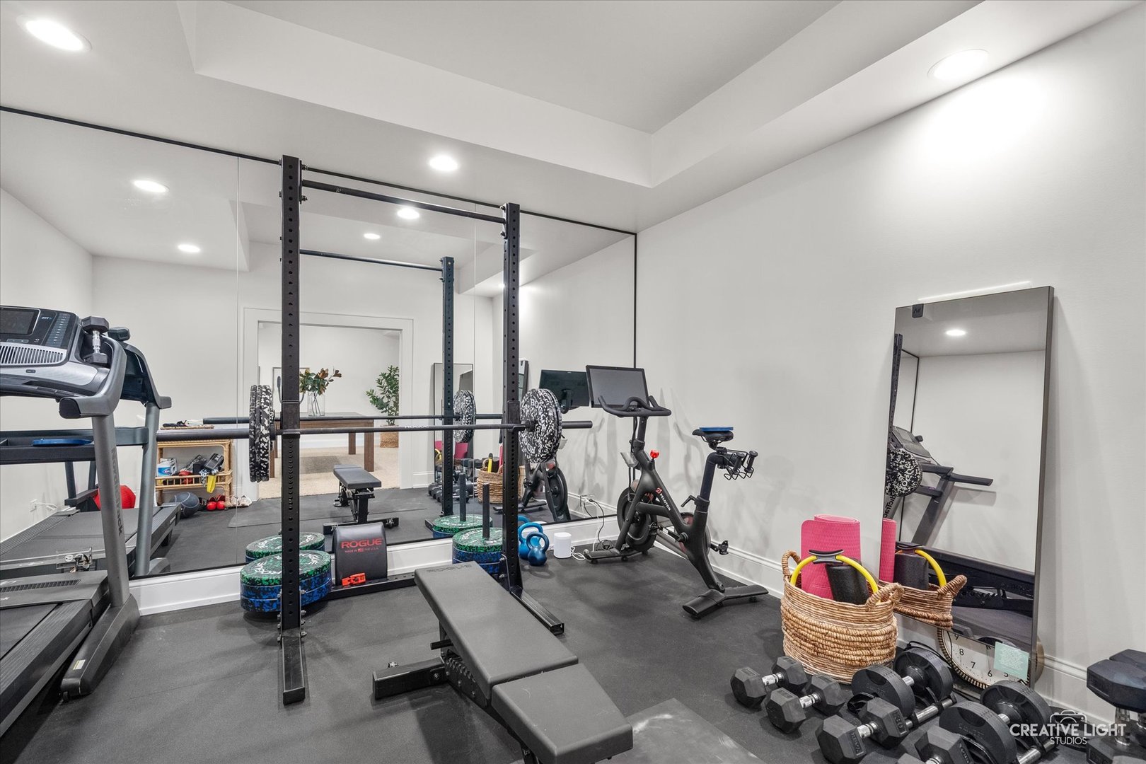 920 North Washington Street Wheaton, IL 60187 - Photo 34 of 43 a view of a room with gym equipment