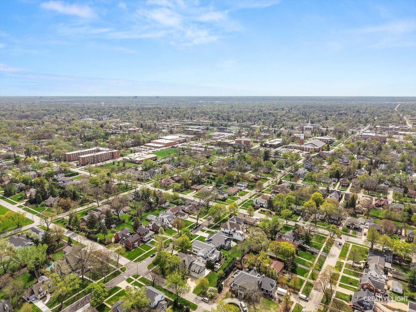 920 North Washington Street Wheaton, IL 60187 - Photo 43 of 43 an aerial view of residential houses with city view