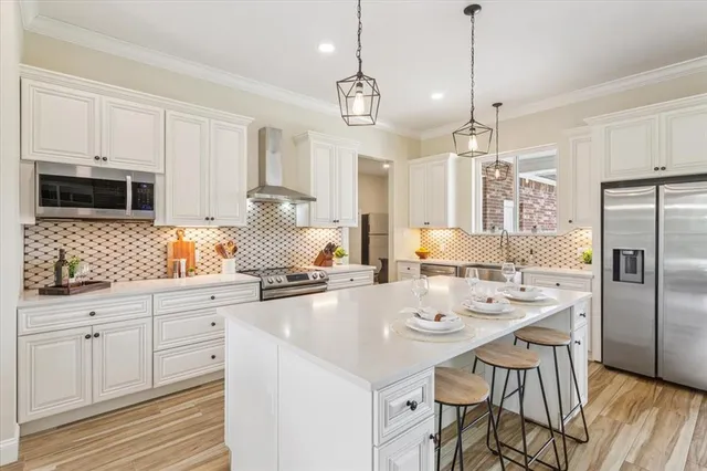 a view of a living room with furniture