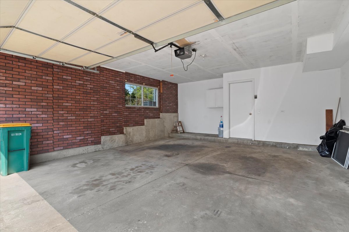 321 Holiday Lane Hainesville, IL 60073 - Photo 24 of 25