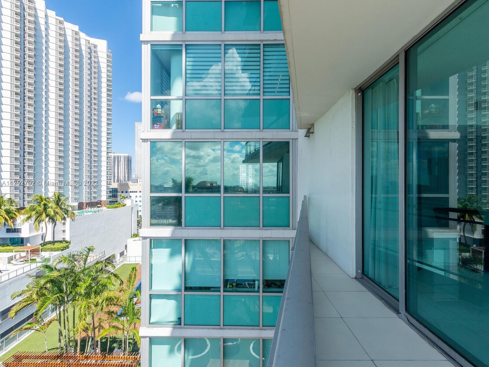 92 Southwest 3rd Street, Unit 1510 Miami, FL 33130 - Photo 47 of 90
