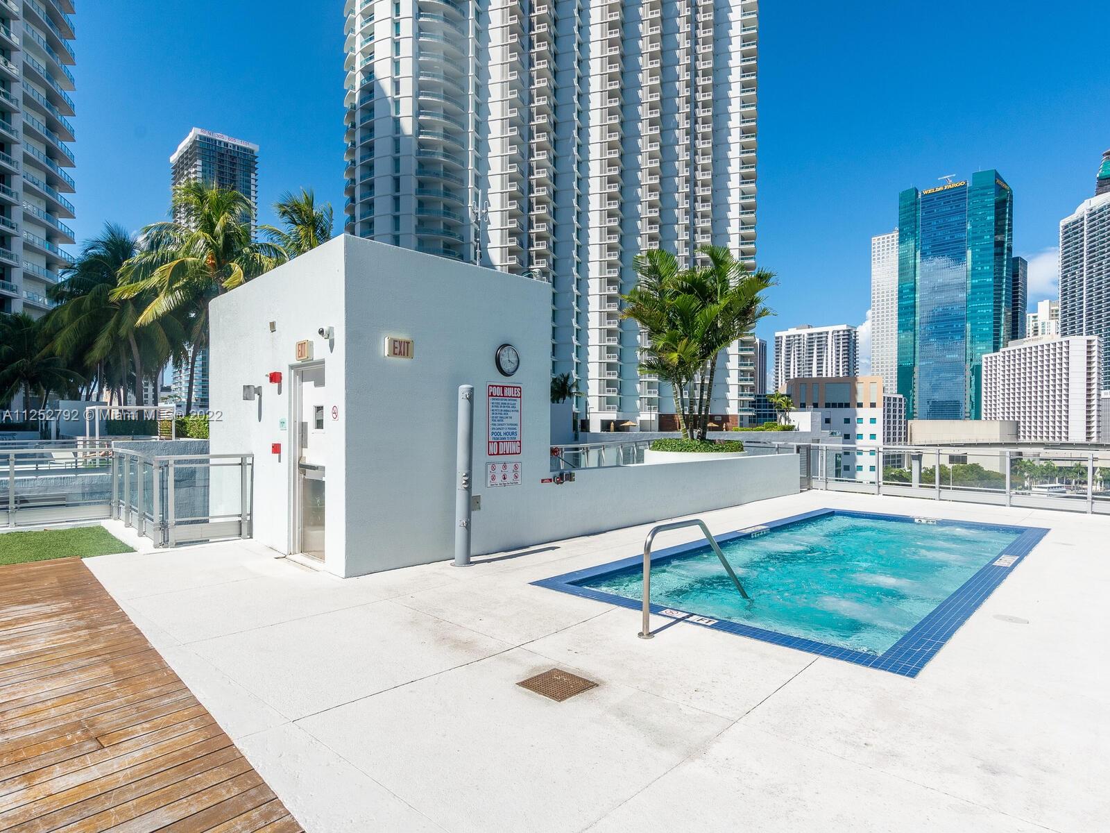 92 Southwest 3rd Street, Unit 1510 Miami, FL 33130 - Photo 69 of 90
