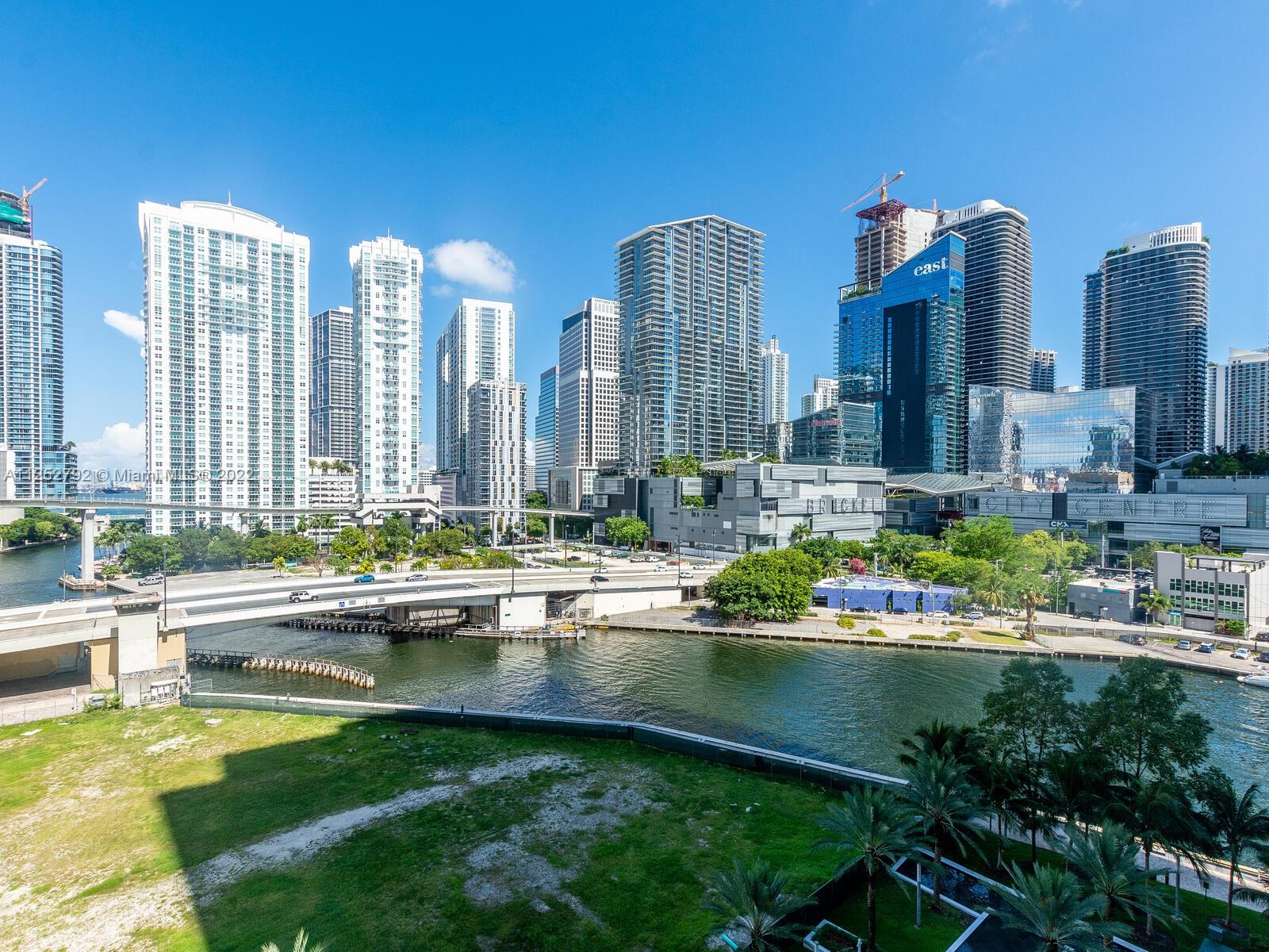 92 Southwest 3rd Street, Unit 1510 Miami, FL 33130 - Photo 72 of 90