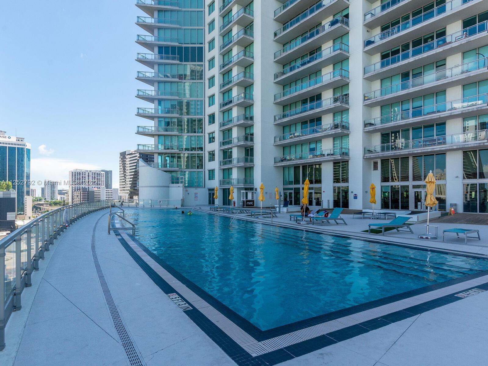 92 Southwest 3rd Street, Unit 1510 Miami, FL 33130 - Photo 73 of 90